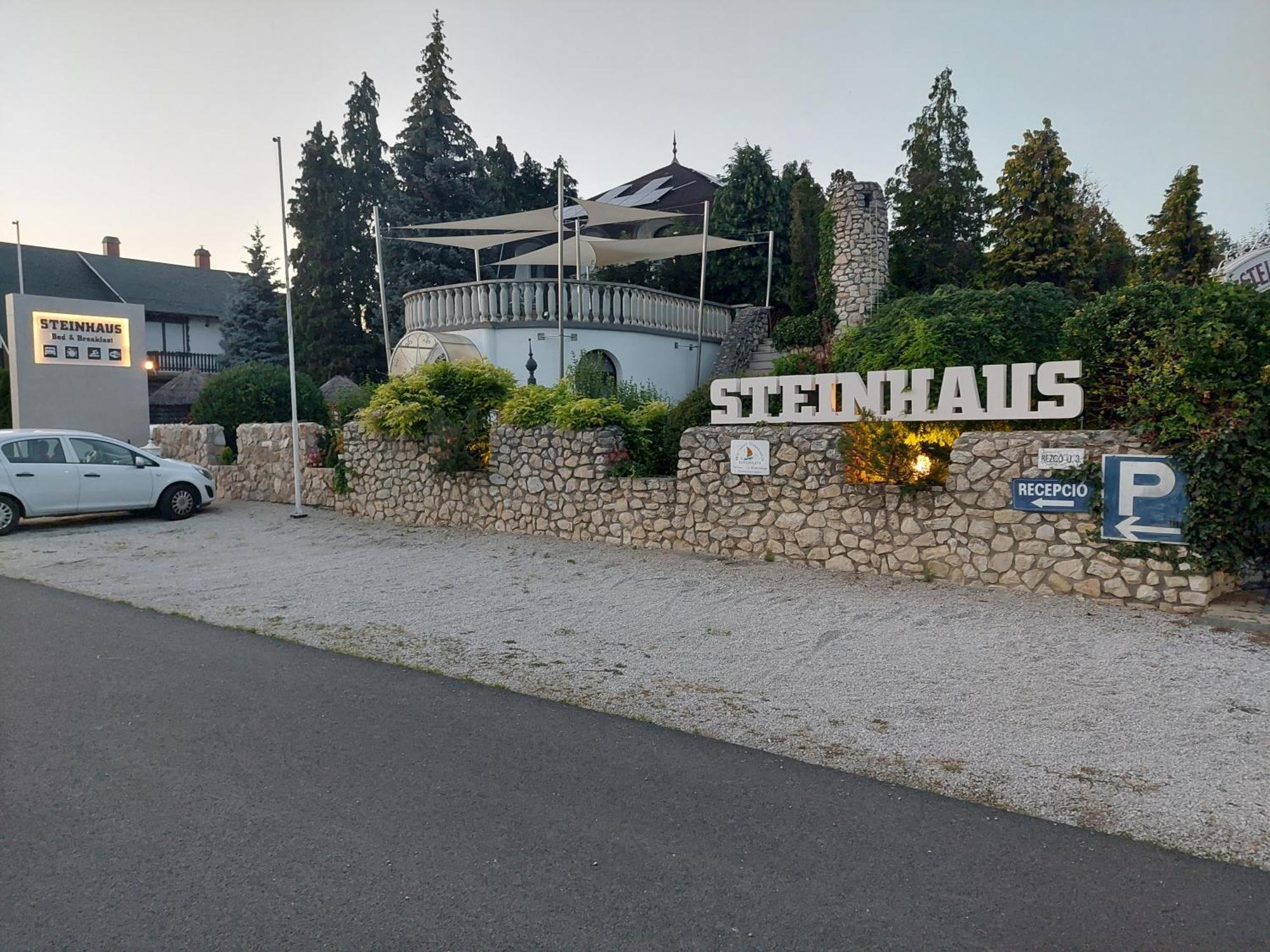Steinhaus Bed & Breakfast Keszthely Exterior foto